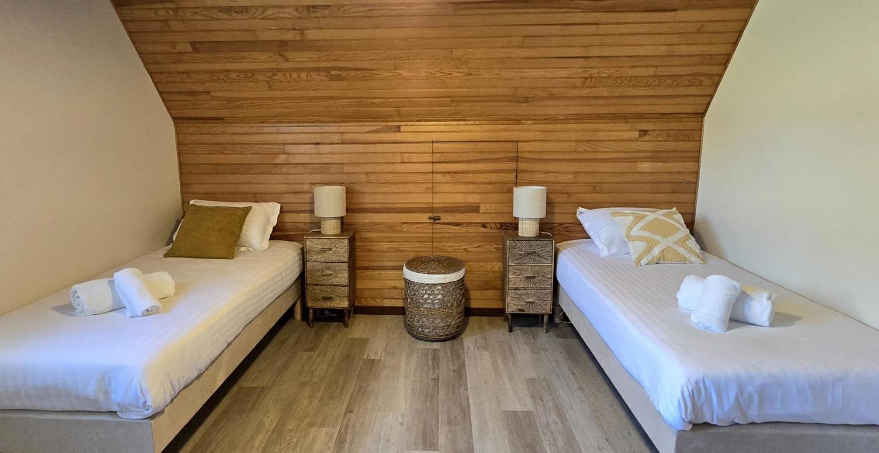 Maison Vue Mer Crozon - Jacuzzi - Sauna エクステリア 写真